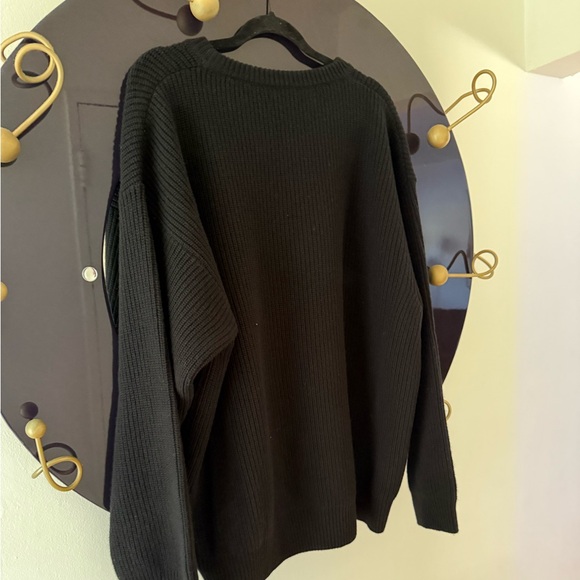 CELINE OVERSIZED SWEATER IN RIBBED WOOL
1350$ - Picture 8 of 8